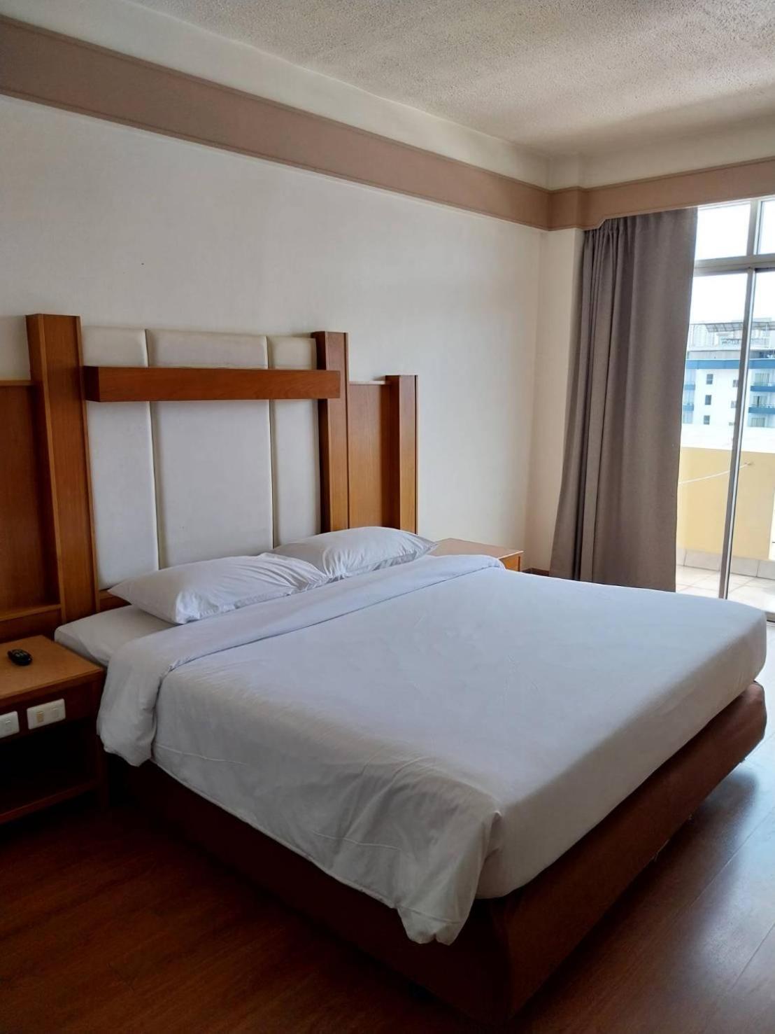 Golden Beach Hotel Pattaja Kültér fotó